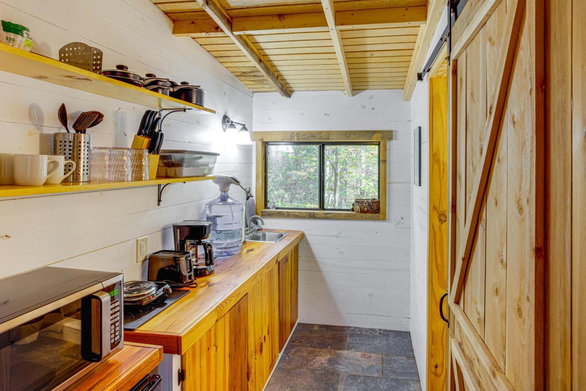 Secluded Tallassee Cabin With Fire Pit And Porch! Zewnętrze zdjęcie